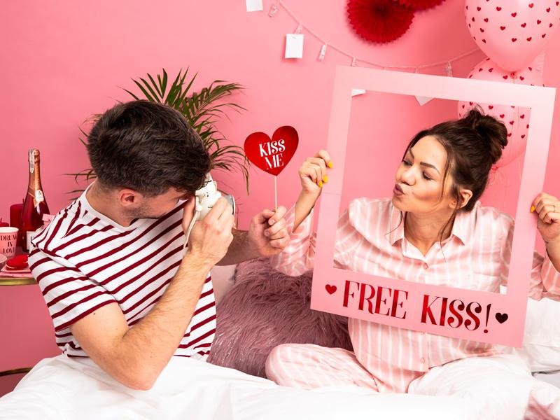 Love is in the Air Photo Booth Selfie Set - Photo Booth Set