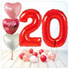 Anniversaire de ballon numéroté avec bouquet d'amour rouge 20 (rempli d'hélium) 